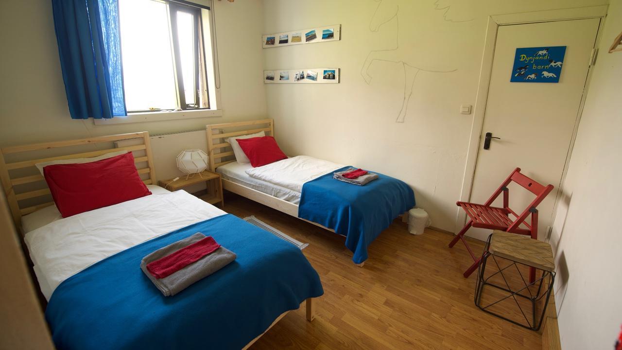 Dynjandi Guesthouse Höfn Buitenkant foto